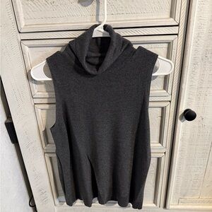Banana Republic Charcoal Sleeveless Turtleneck Sweater